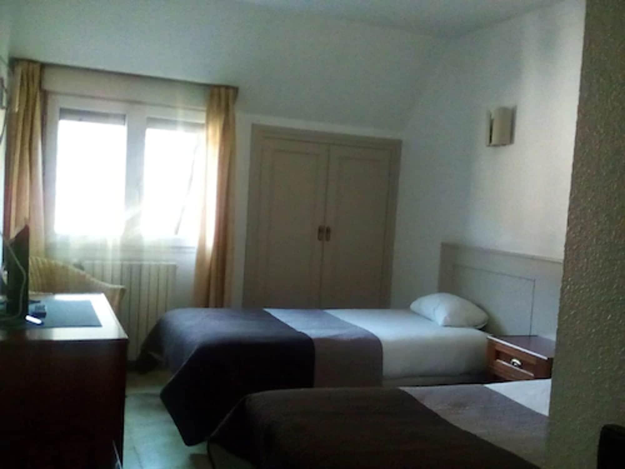 Hotel Font Del Marge Andorra la Vella Eksteriør bilde