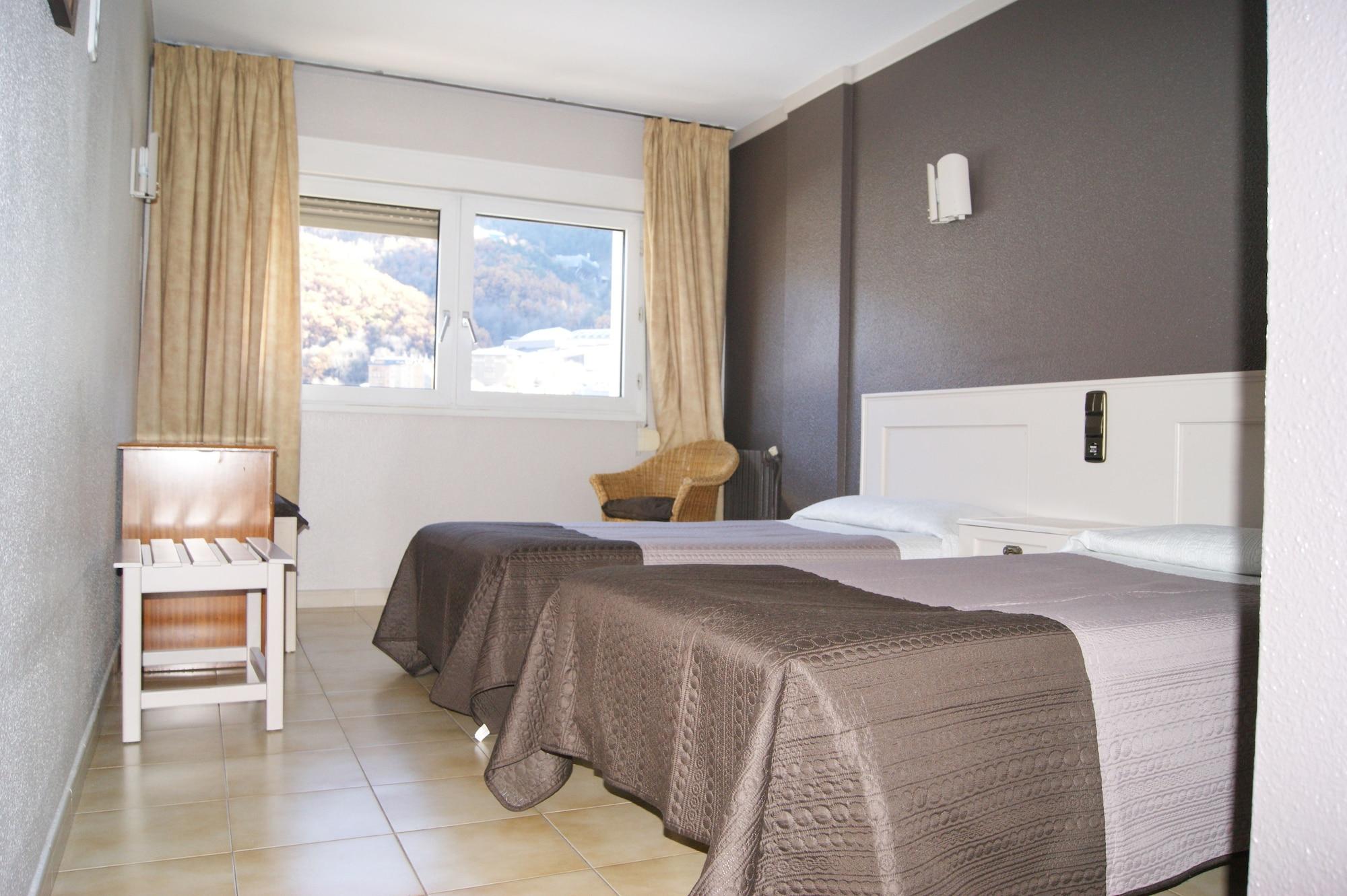 Hotel Font Del Marge Andorra la Vella Eksteriør bilde