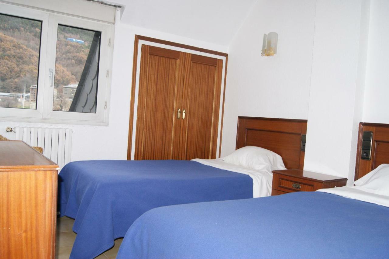 Hotel Font Del Marge Andorra la Vella Eksteriør bilde