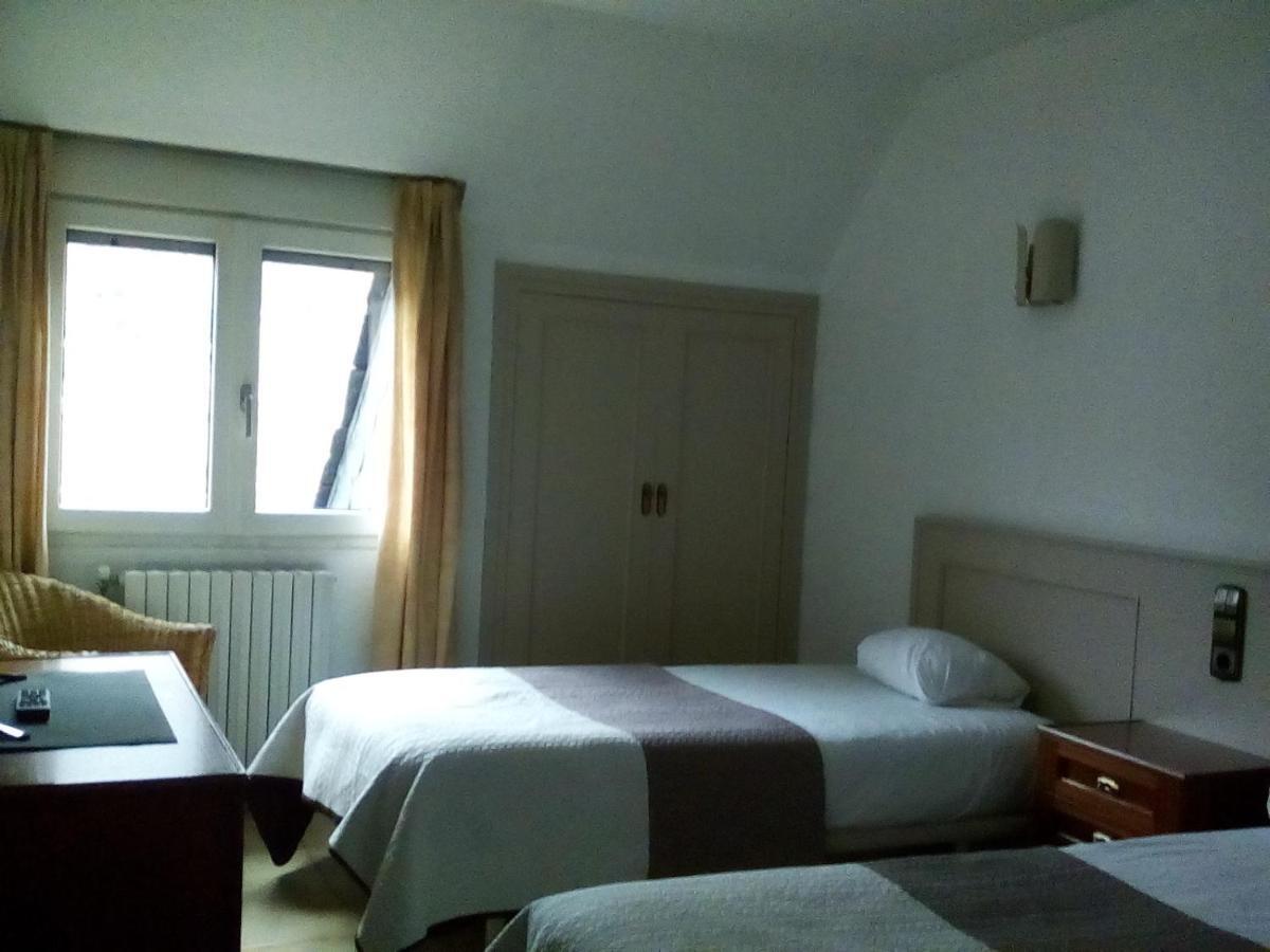 Hotel Font Del Marge Andorra la Vella Eksteriør bilde